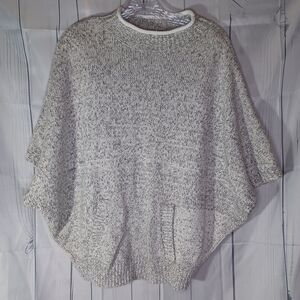 Lou & Grey Hazy Knit batwing sweater with front pocket